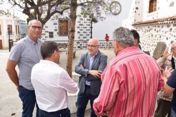 Plantación de 4.400 almendreros, nogales, higueras y olivos en Valsequillo (Foto TA)